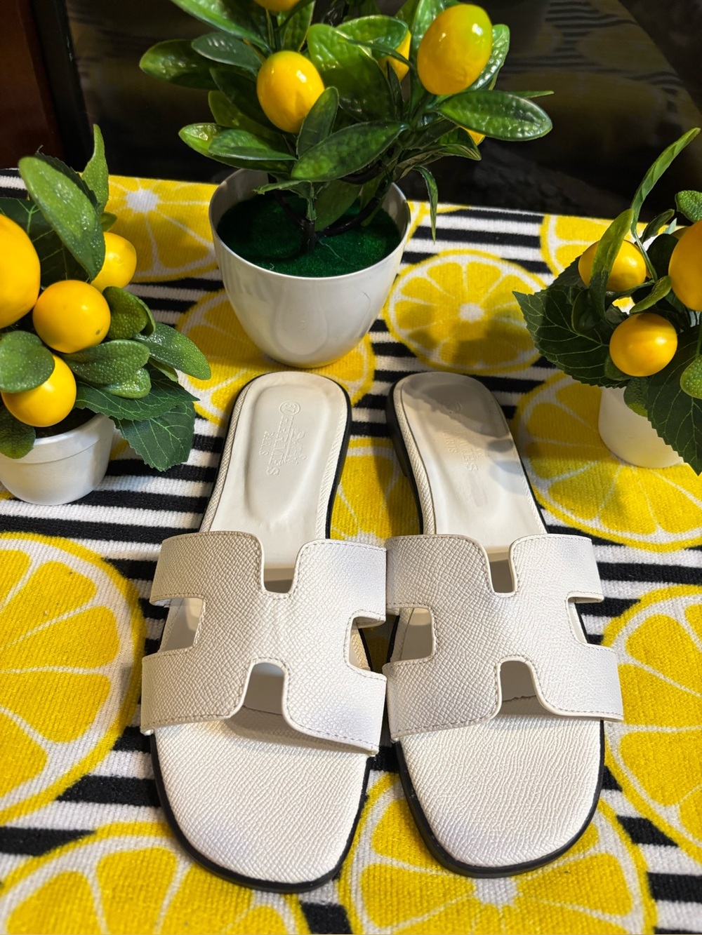 Hermes White Leather Oran Slide Mules